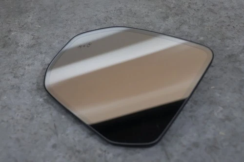 2022-2024 Rivian R1S R1T OEM Left Drivers Side Outside Wing Mirror Glass