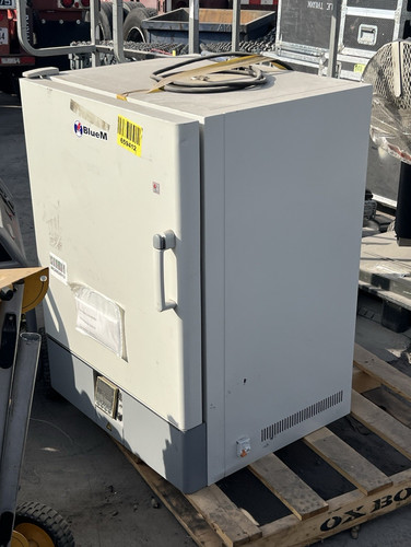 Blue M Laboratory Oven - Model LO-136-P MPN E1204101