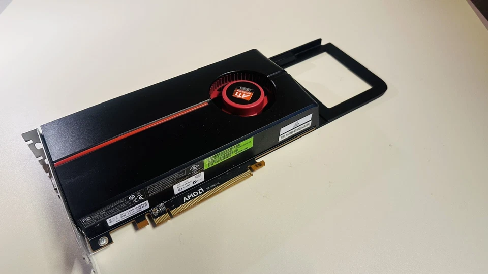 Apple Originale ATI Radeon HD 5750– 1GB GDDR5 – Compatibile Mac Pro 1.1/5.1 - Immagine 3 di 4