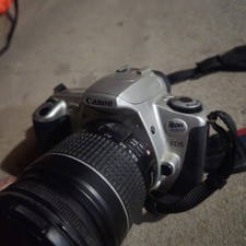 Canon EOS Rebel 2000 35mm SLR Camera, 28-80mm Lens, UV Filter, Manual, Works