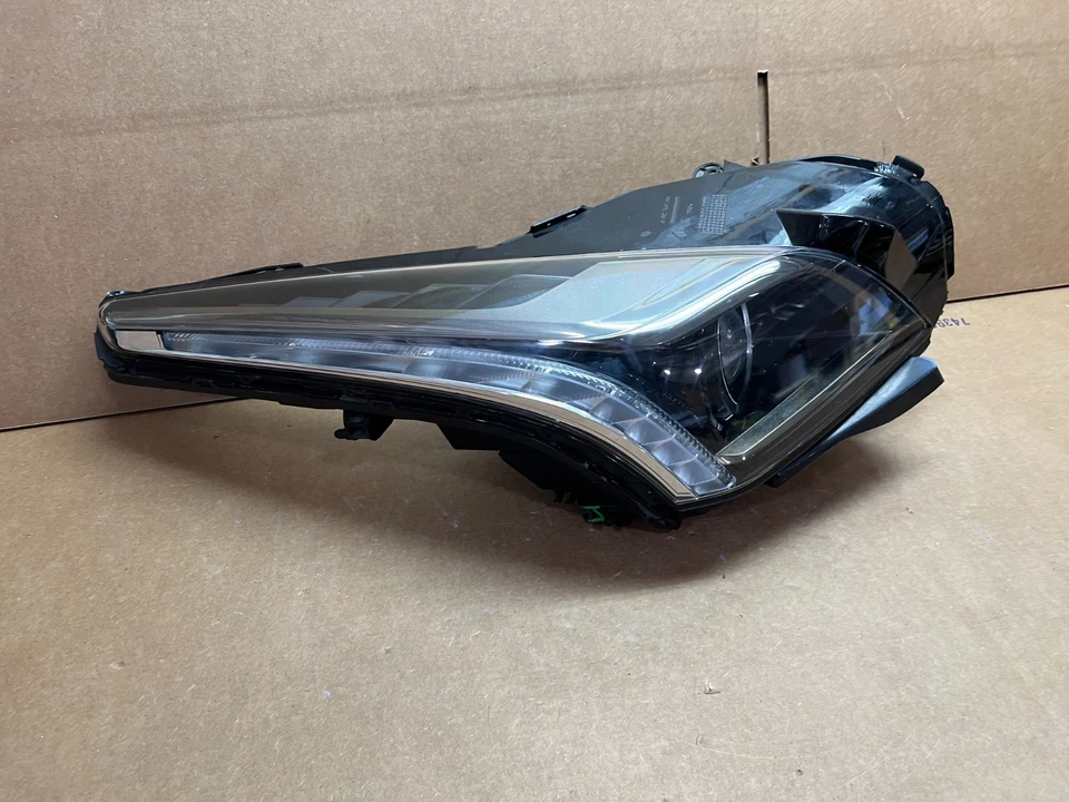 OEM 2016 2017 2018 2019 CADILLAC CTS-V FARO XENÓN CTS V LADO DERECHO DERECHO DERECHO Foto 3 de 4