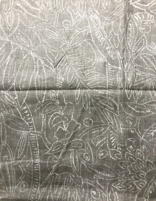 Two Piece Fabric Bundle - Simple Grey Patterns and Linen