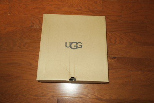 8 ❤️ UGG ❤️ RUBBER BOOTS ❤️ RAIN SHORT CALF RainBoots NEW Purple - Picture 9 of 9