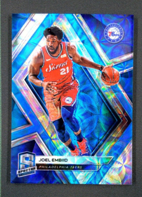 2018-19 Spectra #98 Joel Embiid Neon Blue Prizm /75