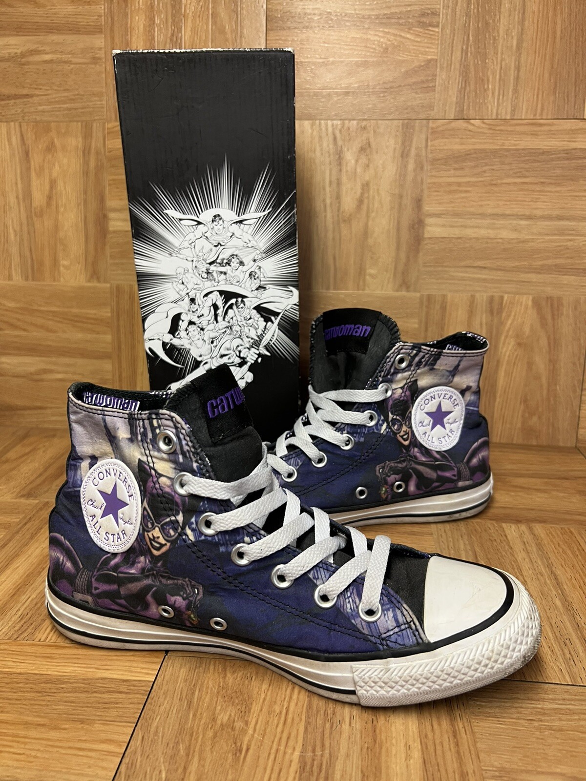 RARE🔥 Converse x CatWoman Vintage Comic Print Sz 5 M… Gem