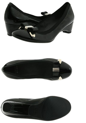 Nuovo con scatola Stuart Weitzman Bowends pelle verniciata 7,5 8 colletto elasticizzato e tacco avvolto - Foto 8 di 12