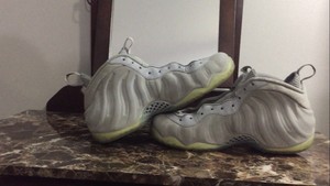 wolf gray foams