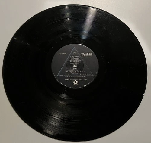 The Dark Side of the Moon - Pink Floyd (1975, 12” Vinyl, LP, Harvest Records)