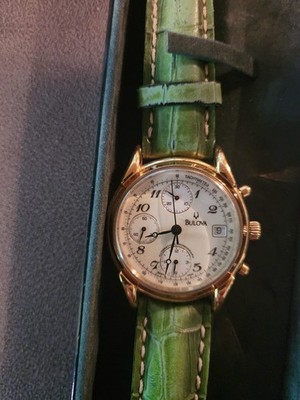 Bulova  Chronographe  Swiss Made Reg. Model Valjoux 7750