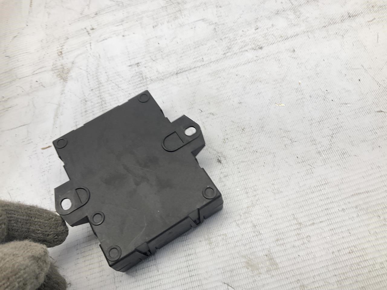 17-24 Maserati Levante Chassis ECM Liftgate Tailgate Control Module Q