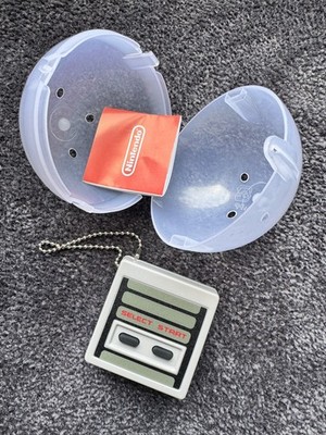 Nintendo Store Tokyo Capsule Toy Anhänger NES Controller Select Start Gashapon