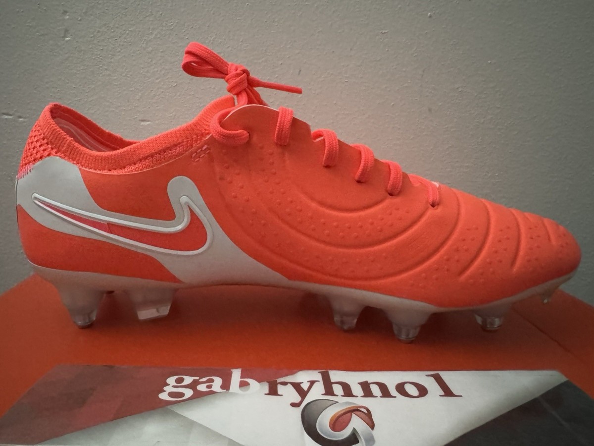 Nike Tiempo Legend 10 Elite SG-Pro AC Soccer Cleats Mad  display picture 2