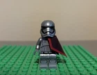 LEGO Star Wars Minifigure  Captain Phasma 75103 First Order Transport