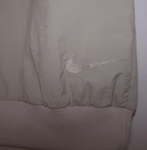 NIKE GOLF  vest L tan  excellent condition  - Picture 3 of 5