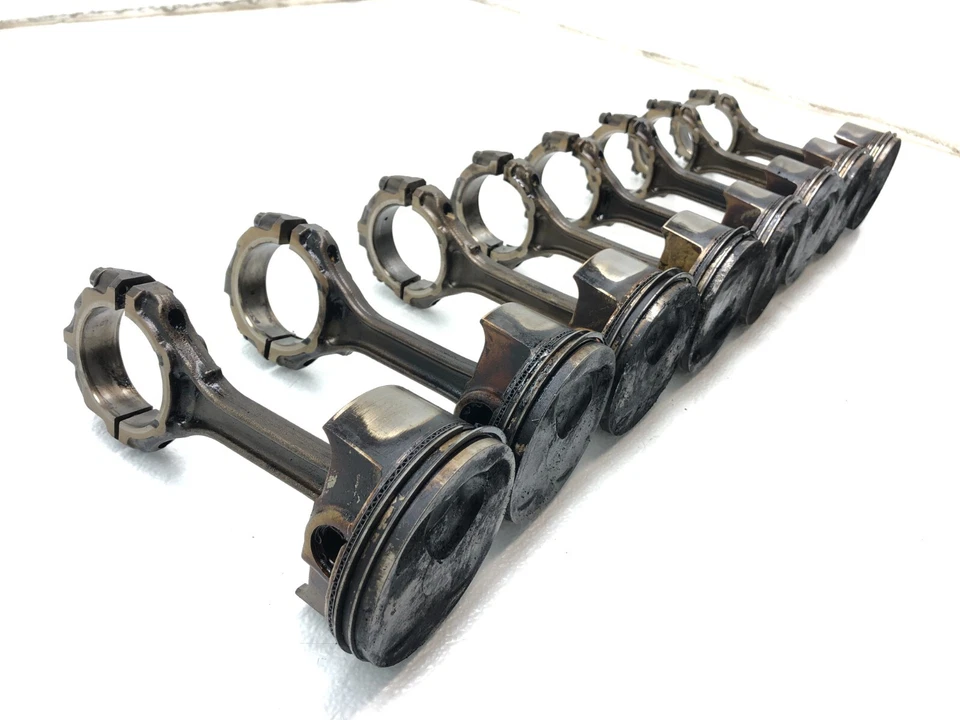 Infiniti QX56 QX80 2011-2017 5,6 L V8 motor pistón con juego de varillas X8 OEM. Foto 4 de 4