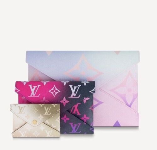 AAA Replica Louis Vuitton M57633 Multi Pochette Accessoires Pastel-Colored  Monogram Giant Canva Pink