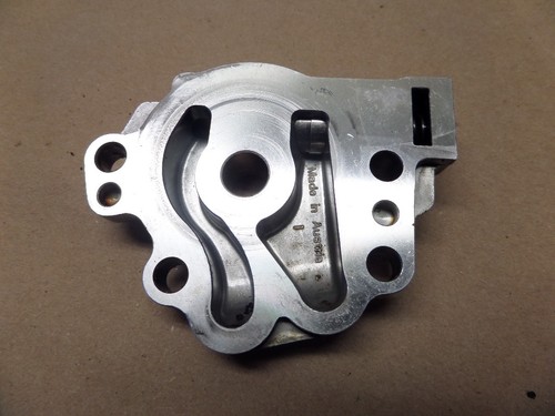 KTM 1190 RC8 R 2011 cubierta bomba de presión de aceite 61238009100 R - Imagen 4 de 4