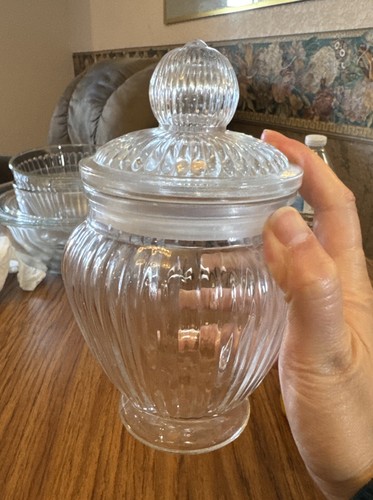 Ribbed Clear Glass Apothecary Jar Canister with Lid Vanity Vintage Retro 7”x4” - Picture 8 of 8