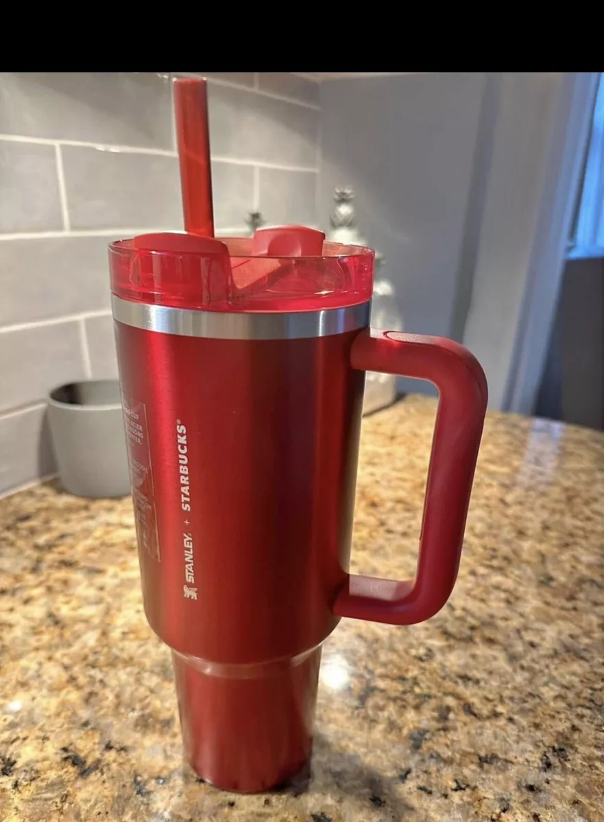 Starbucks X Stanley Holiday 2023 Collab (40 Oz) Red - Stylish