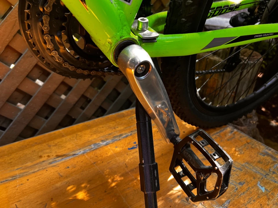 Bicicleta de montaña Mongoose Switchback Comp Expert Sport Trail verde Foto 4 de 4