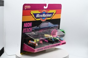 Micro Machines Neon Beach Collection #1 1992 64000 Neon Beach Read Description 