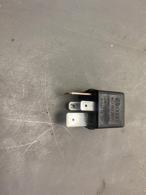 Relais VW Golf V (1K)