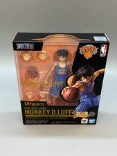 S.H.Figuarts Monkey D. Luffy UNA PIEZA x NBA NEW YORK KNICKS ver. Bandai SHF SH