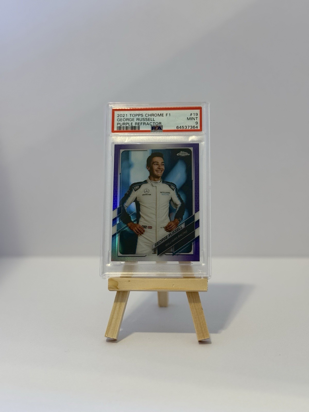 2021 Topps Chrome Formula 1 George Russell #19 Purple Refractor /399 PSA 9