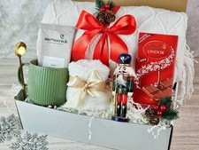 Curated Holiday Gift Box for Her, Christmas C...