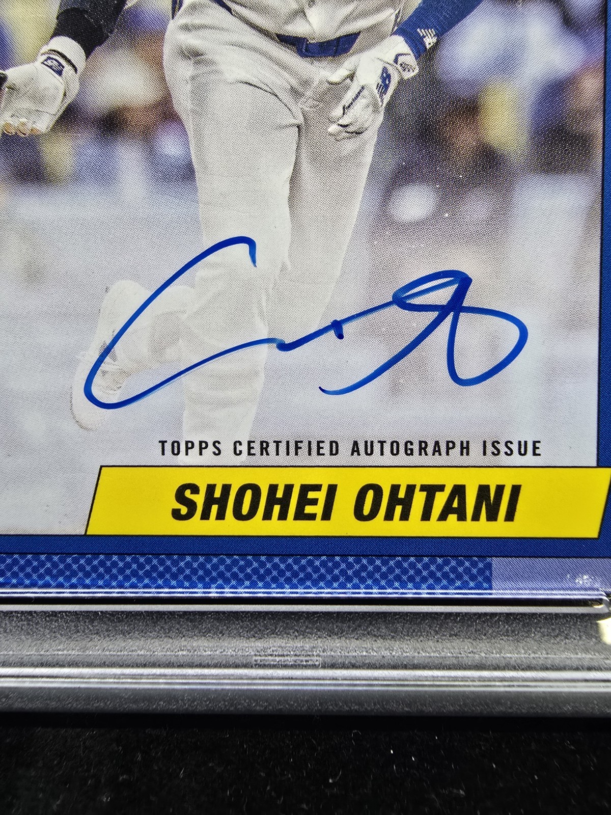 Shohei Ohtani 2025 Topps 1990 Baseball Autograph PSA 9🔥  Auto 10🔥  #90AUSO view 3