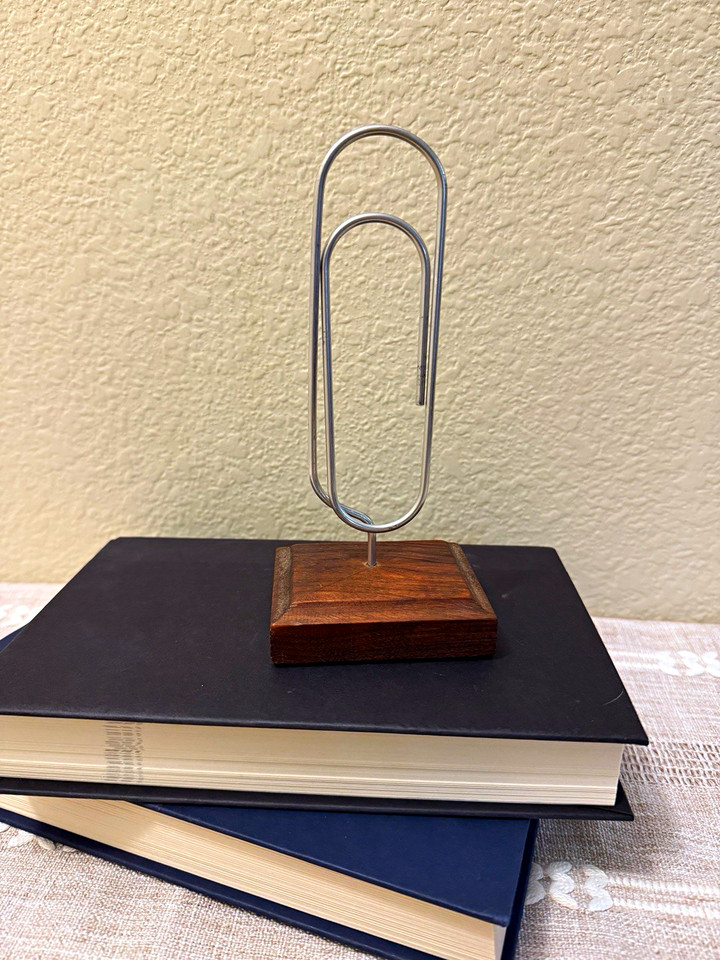 Vintage MCM J.A. Company Oversized Paperclip Memo/Photo Holder Desk Accessory