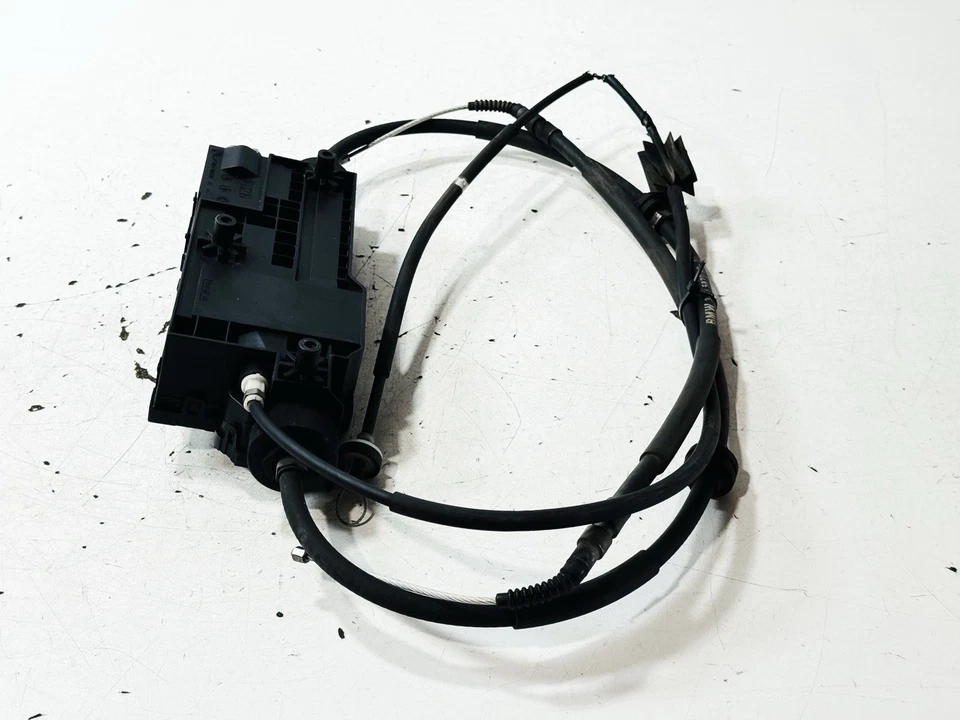 BMW X5 2014-2016 - Actuador/módulo de freno de estacionamiento 6868514 Foto 4 de 4