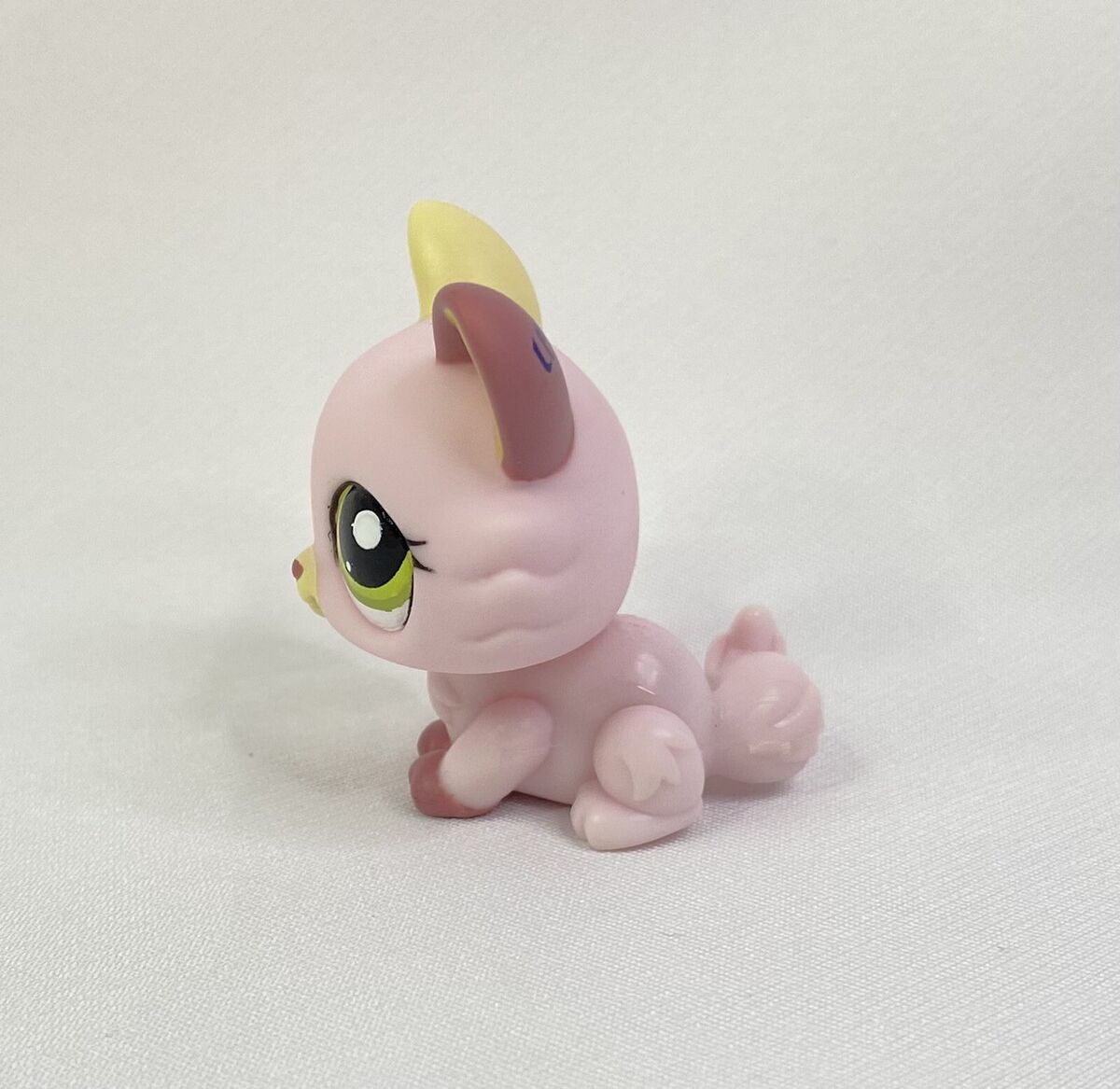 Littlest Pet Shop LPS #1488 #1489 #1490 Giraffe Pink Cat Littlest Pet Shop LPS #1488 #1489 #1490 Giraffe Pink Cat