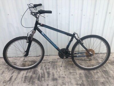 Diamondback Wildwood Citi Mountain Bike - 21 Speed - 17in Frame