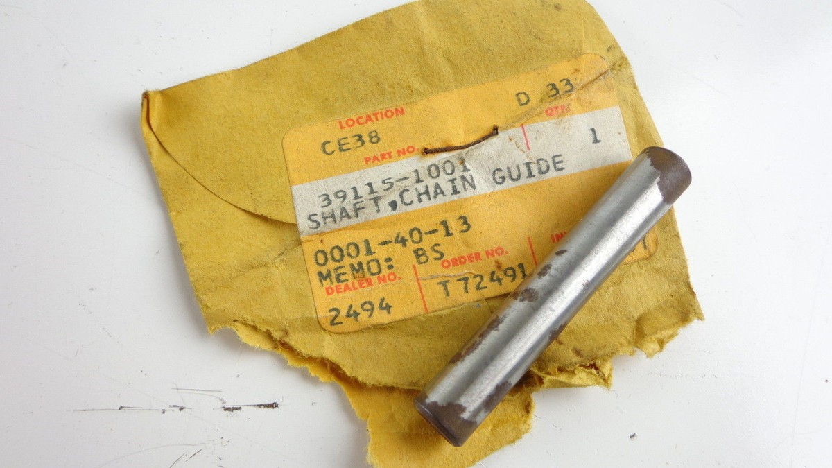 げんページ NOS Kawasaki 39115-1001 SHAFT,CHAIN GUIDE 1978-83 KZ400 KZ440 KZ
