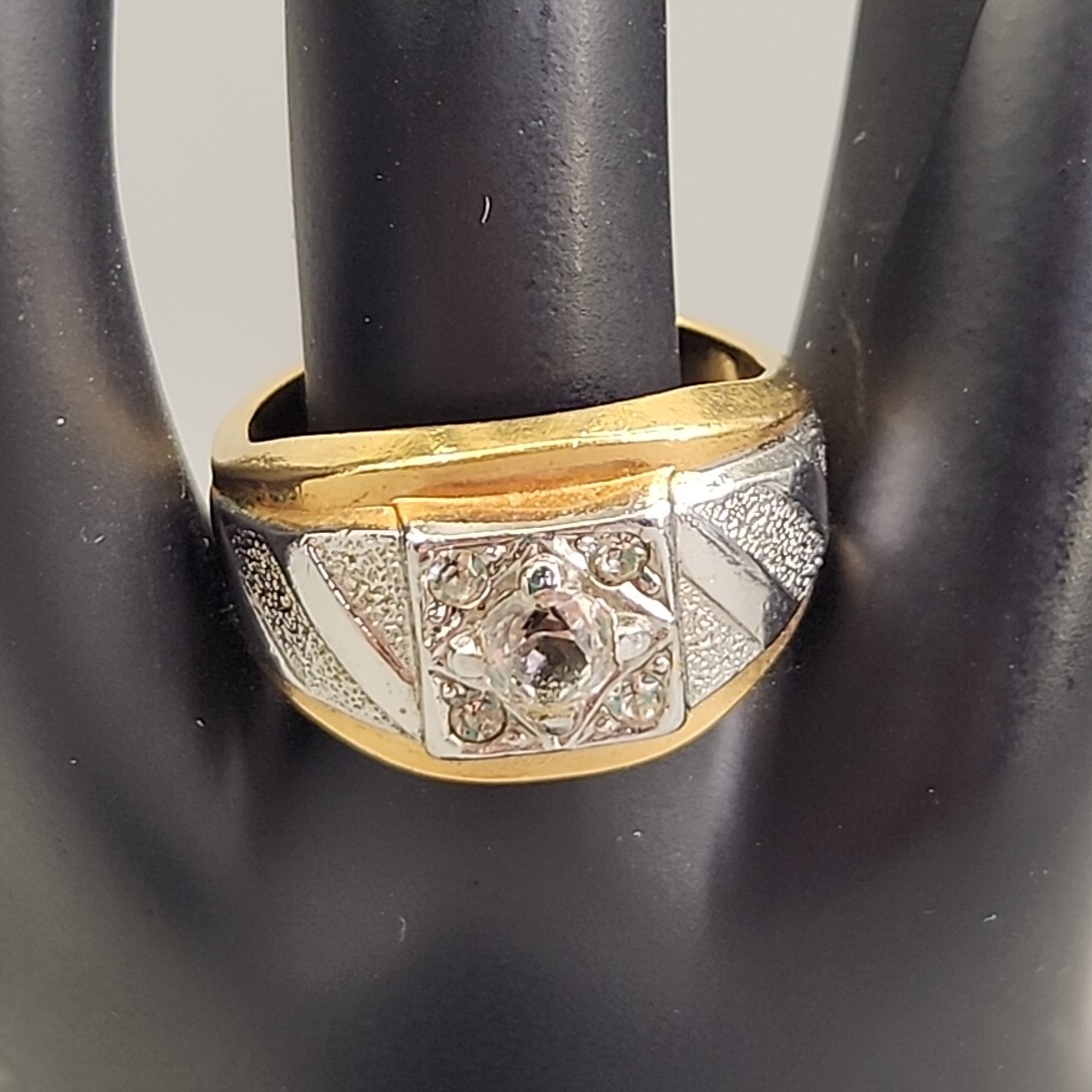s-l1200.jpg s-l1200.jpg