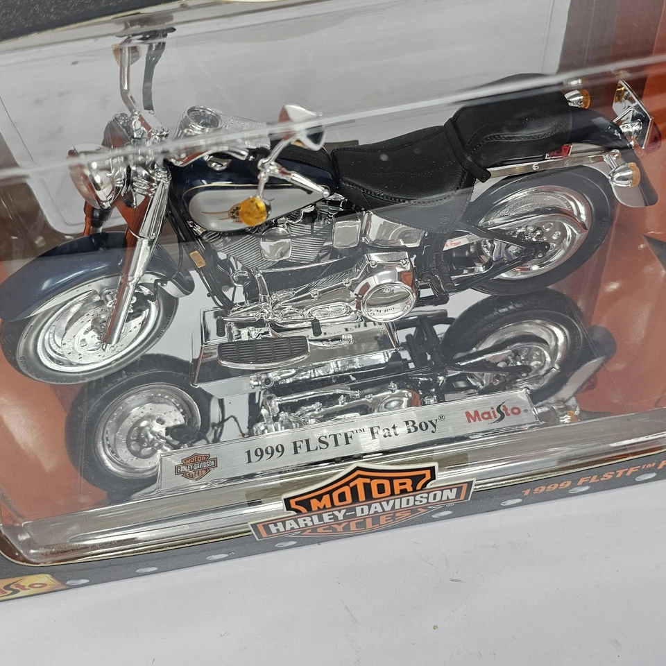 RARE 1:10 Scale MAISTO Harley Davidson 1999 FLSTF Fat Boy Silver Black NIB - Image 2 of 4