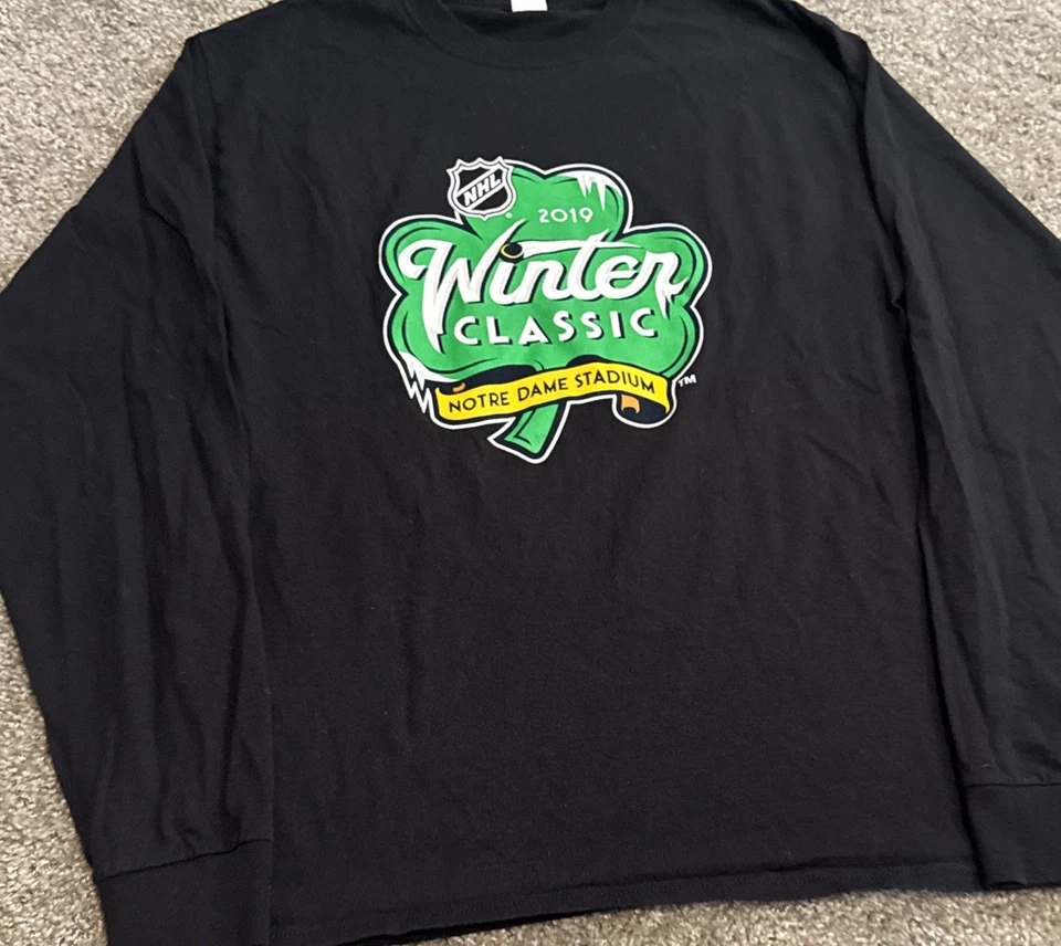 Camiseta negra grande NHL Winter Classic 2019 Notre Dame Stadium hockey Foto 4 de 4