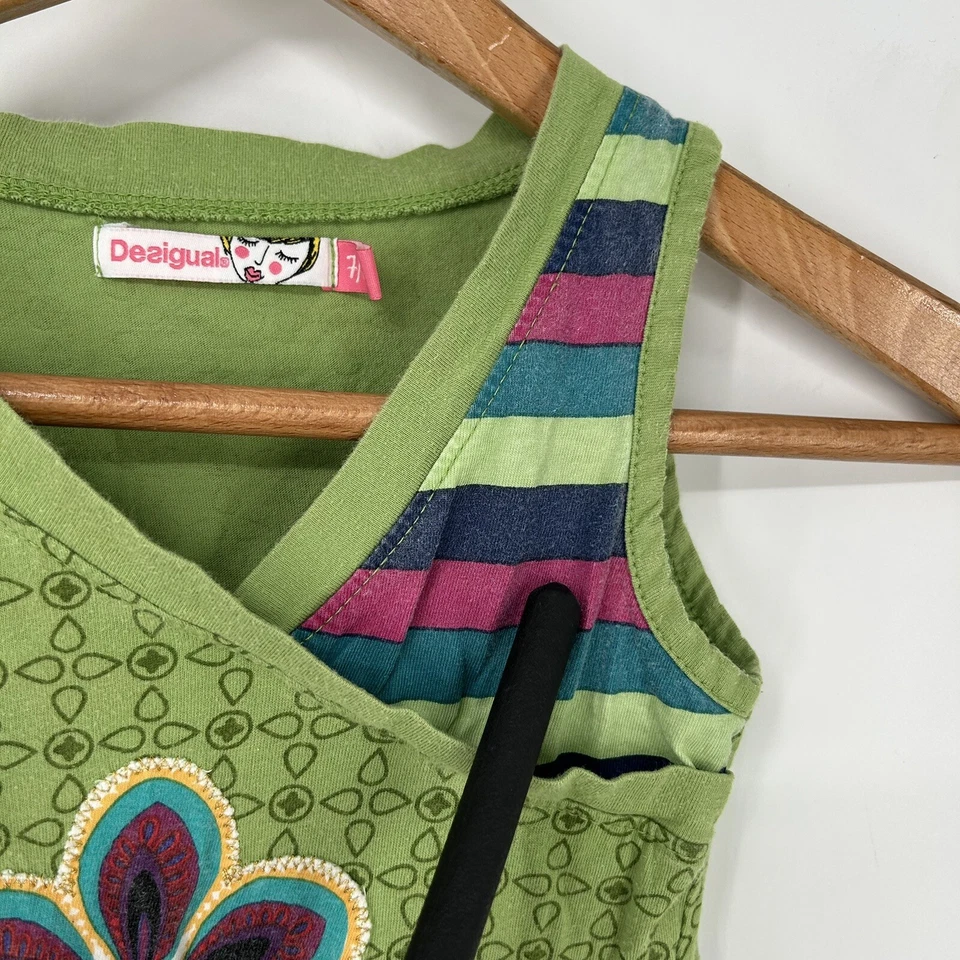 Vestido Desigual Niñas 7-8 Verde Sin Mangas Berrandule Floral Bordado Mini Foto 3 de 4