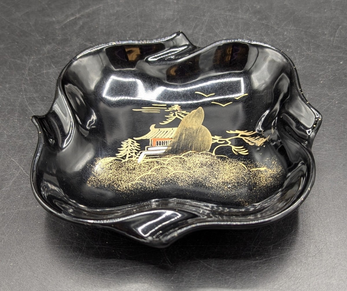 置物 waiwai Japanese Laquerware Ashtray or Trinket Tray 5