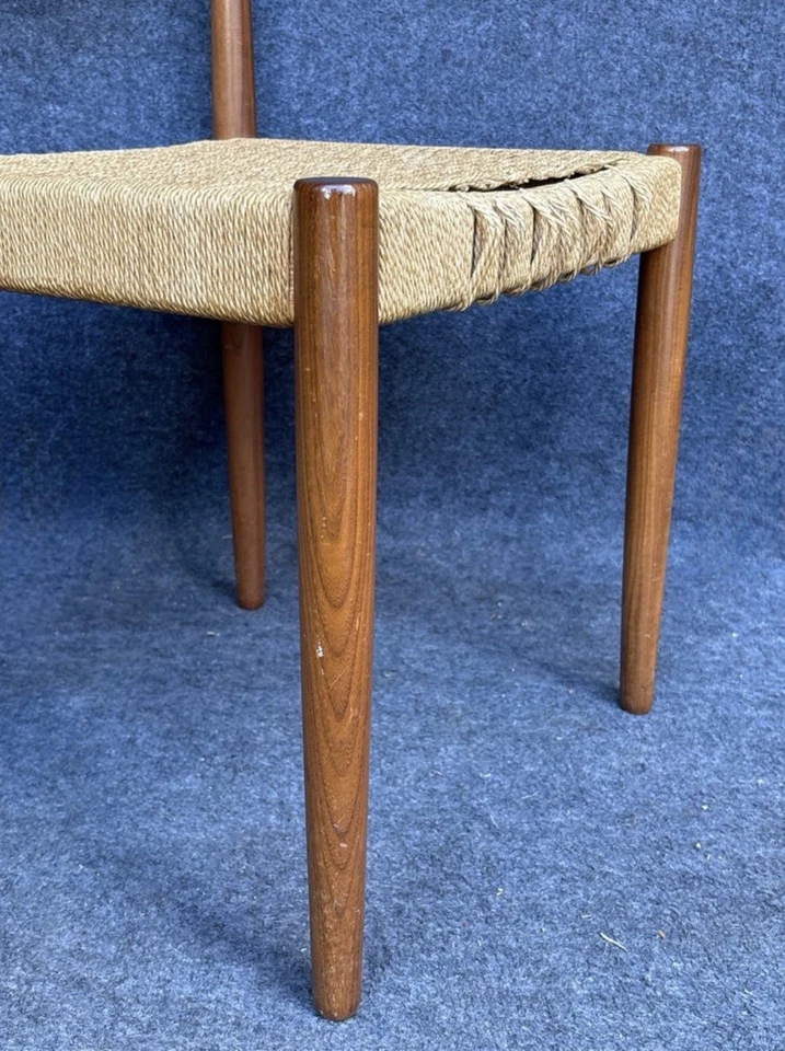 Silla auxiliar de comedor moderna danesa de teca Poul Volther para Frem Røjle Mid Century Foto 4 de 4