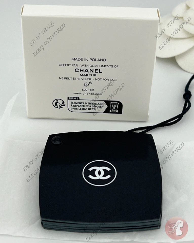 Rubor de Maquillaje Chanel 5 Tonos en Tablero de Tarjetas Muestra Tamaño de Viaje Foto 3 de 4