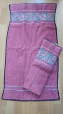 2x Handtuch Retro Pink  mit Blumenmuster 90x46cm