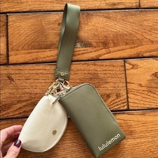 NWT Lululemon Dual Pouch Wristlet Wallet Bay Leaf / Light Ivory Gold Hardware