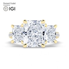 Radiant Solitaire Labgrown Diamond Trilogy Ring 18k Yellow Gold 9.50 Ct