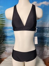 NWT Cupshe Two Piece Swimsuit Size Small Black Color. Open Sides