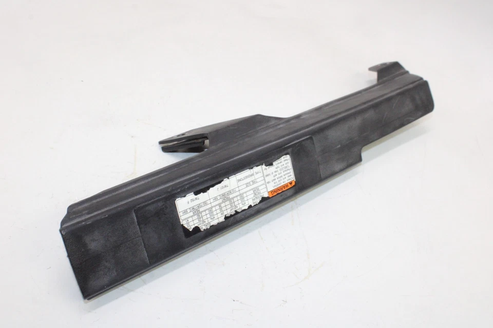 04-09 SUZUKI VSTROM 650 DL650 OEM TRANSMISIÓN TRASERA CADENA PROTECTOR ESCUDO Foto 3 de 4