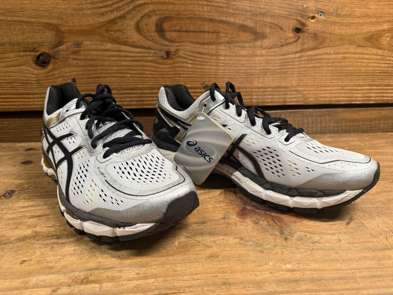 Asics Gel Kayano 22 Men Running Shoes Size 8.5 Black/Silver/Gold NEW thumbnail 3