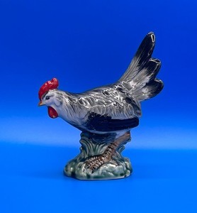 Vintage 1950s Hand-Painted Ceramic Rooster Figurine – Mid-Century Farmhouse
