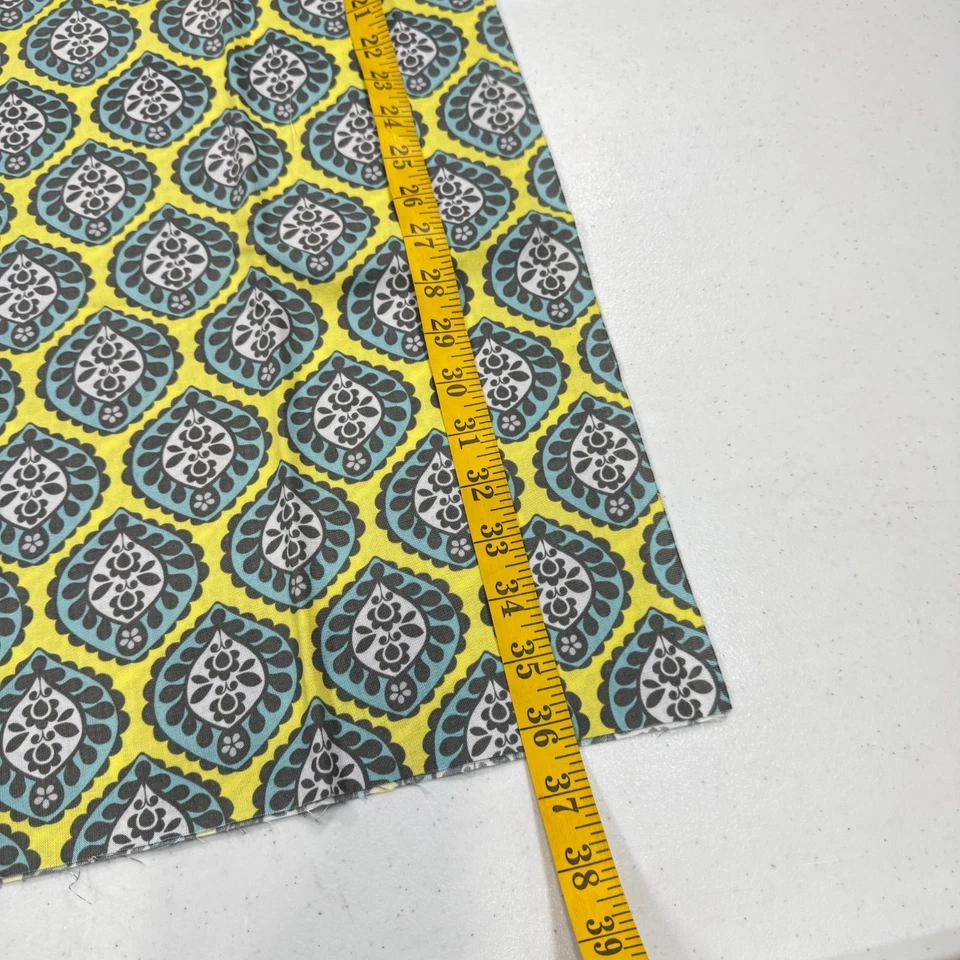 Brother Hermana Acolchado Tela Verde Amarillo Floral Loto 2013 Algodón 44x36 Foto 4 de 4